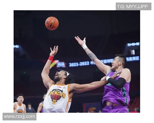 深圳篮球队技术解析:从战术布局到球员个人技能的全面剖析 深圳篮球队技术解析:从战术布局到球员个人技能的全面剖析