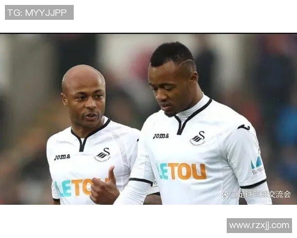 当初暗恋的他如今已是绿茵场上的耀眼足球明星